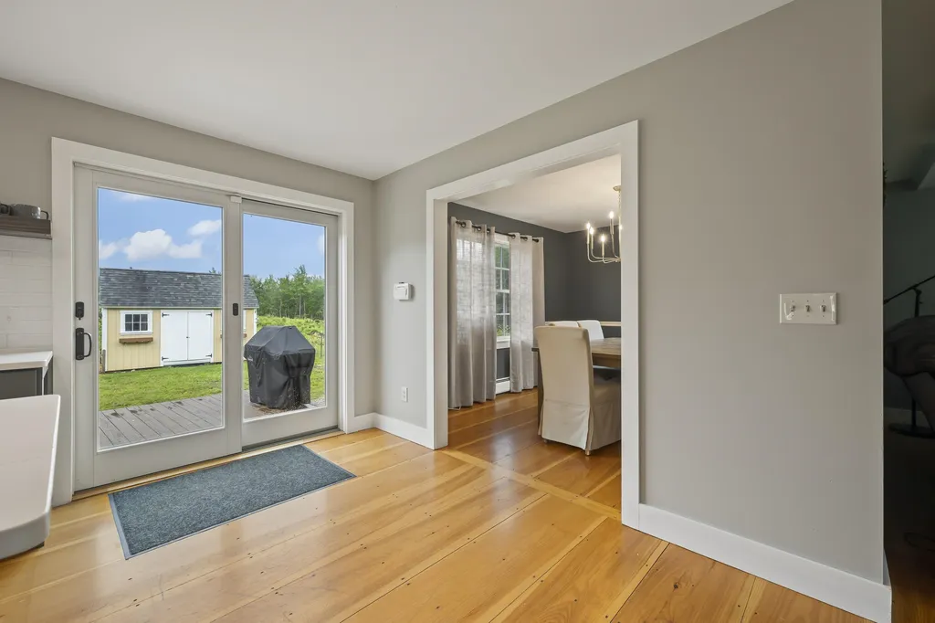 168 Back Canaan Road Strafford NH 03884