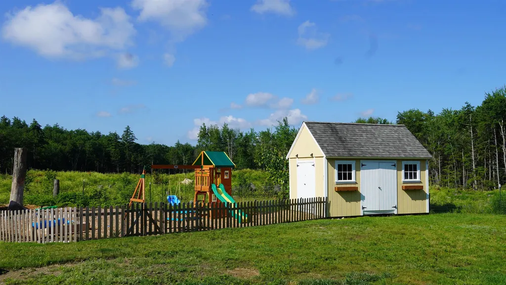 168 Back Canaan Road Strafford NH 03884