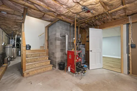 168 Back Canaan Road Strafford NH 03884
