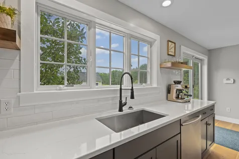 168 Back Canaan Road Strafford NH 03884