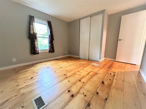 10 Lance Lane Epsom NH 03234