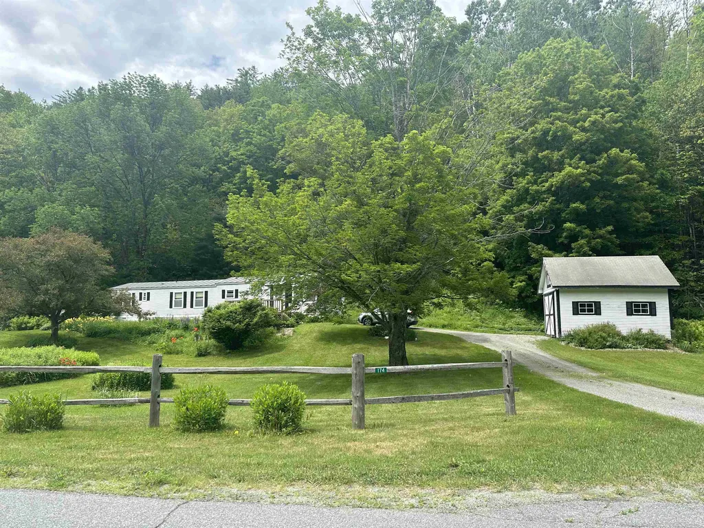 174 Brownsville Road Hartland VT 05048