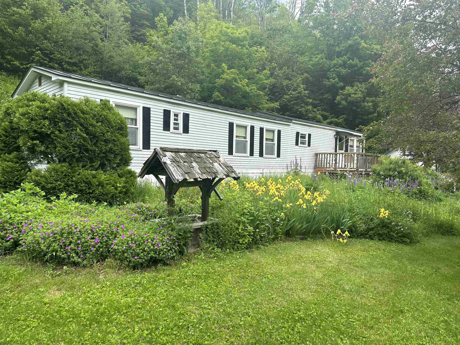 174 Brownsville Road Hartland VT 05048