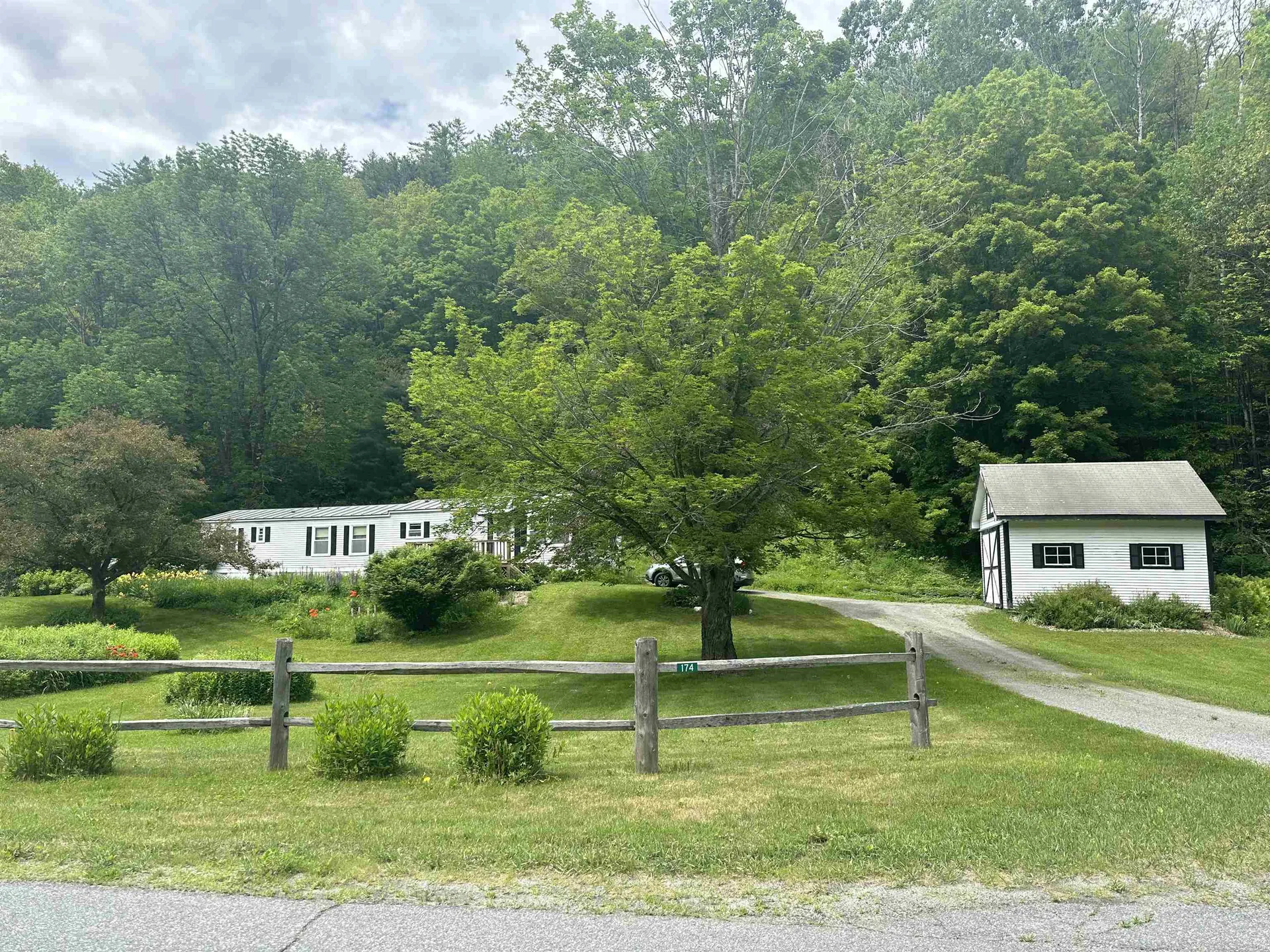 174 Brownsville Road Hartland VT 05048
