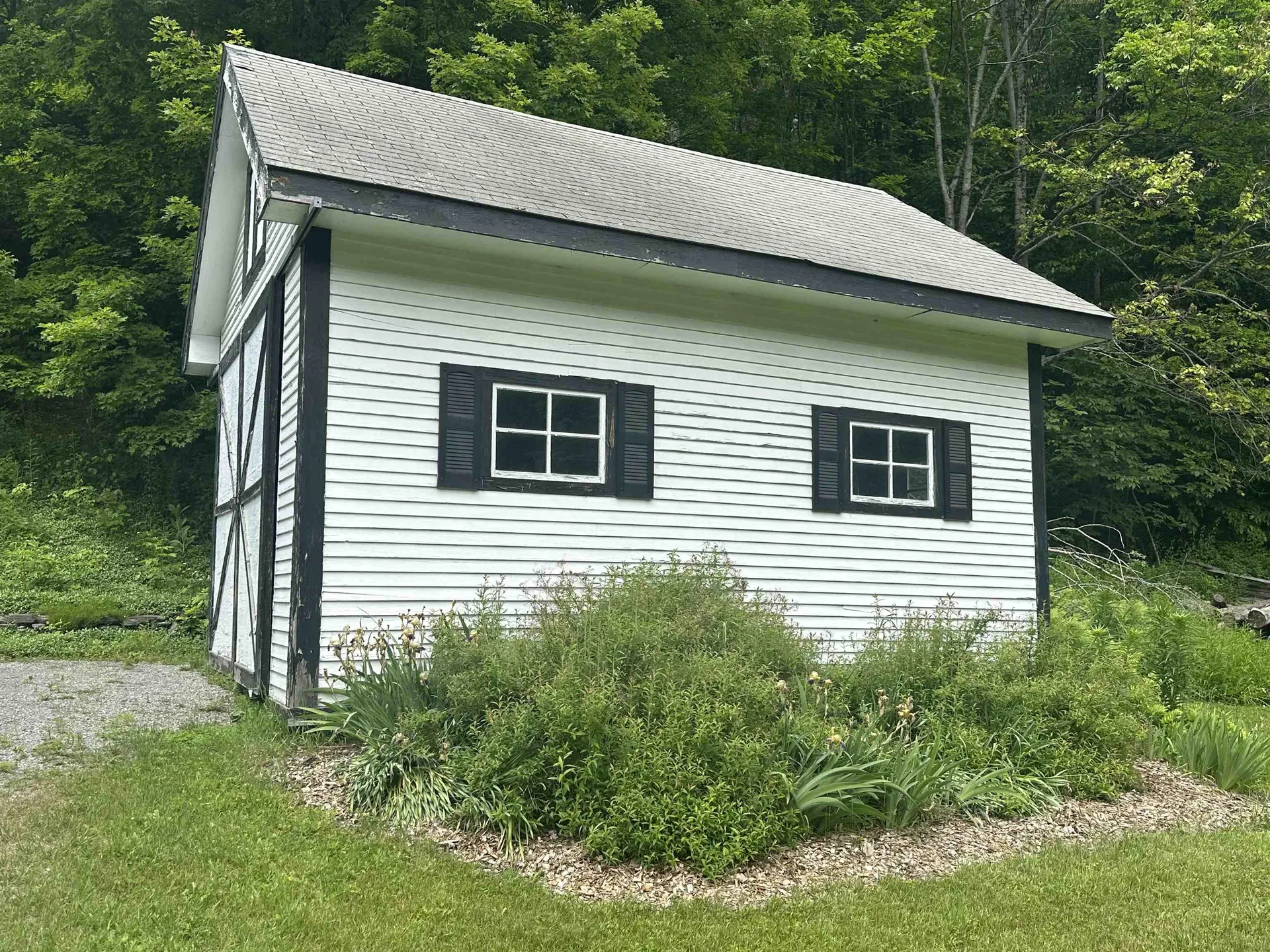 174 Brownsville Road Hartland VT 05048
