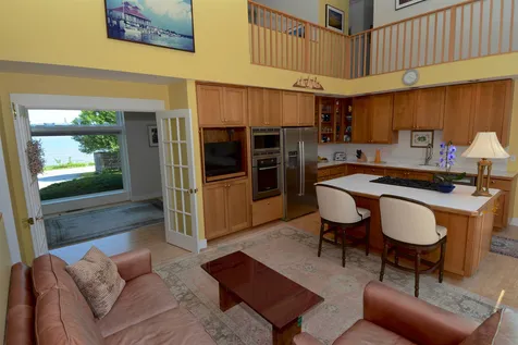 743 Bay Road Shelburne VT 05482