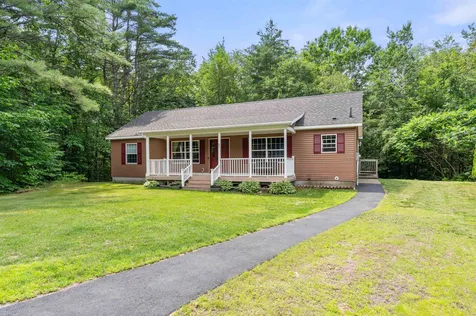 92 Barbara Boulevard Laconia NH 03246