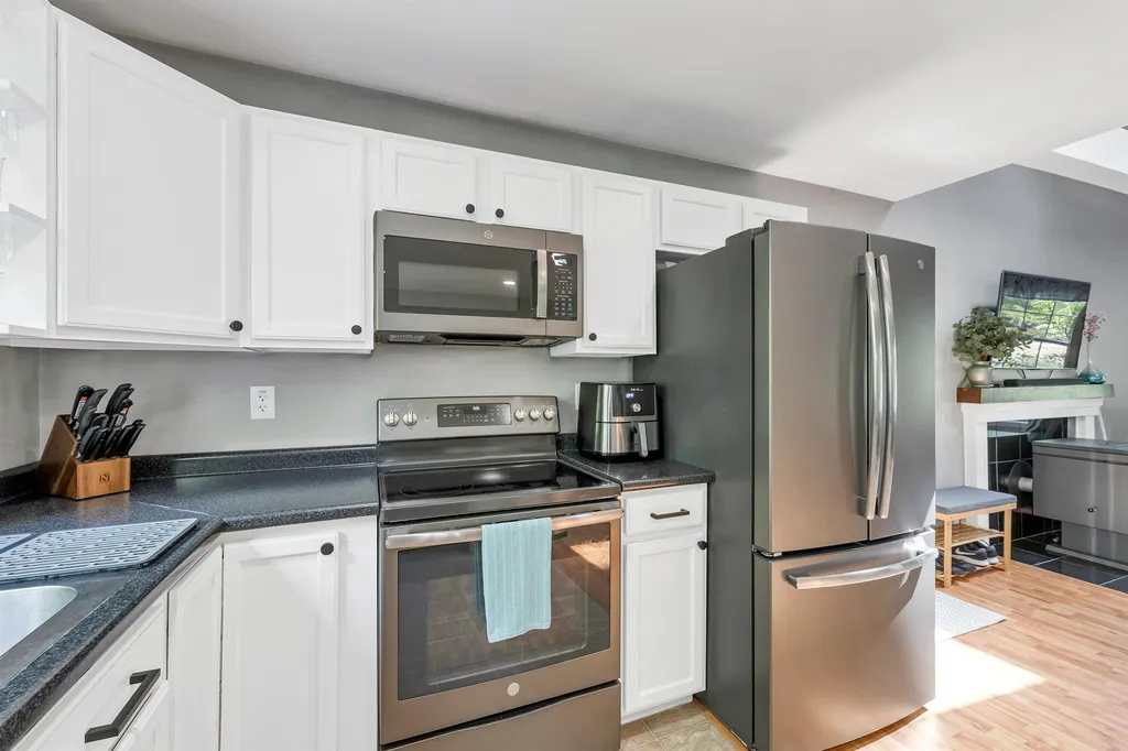 37 Saint Moritz Drive New Durham NH 03855