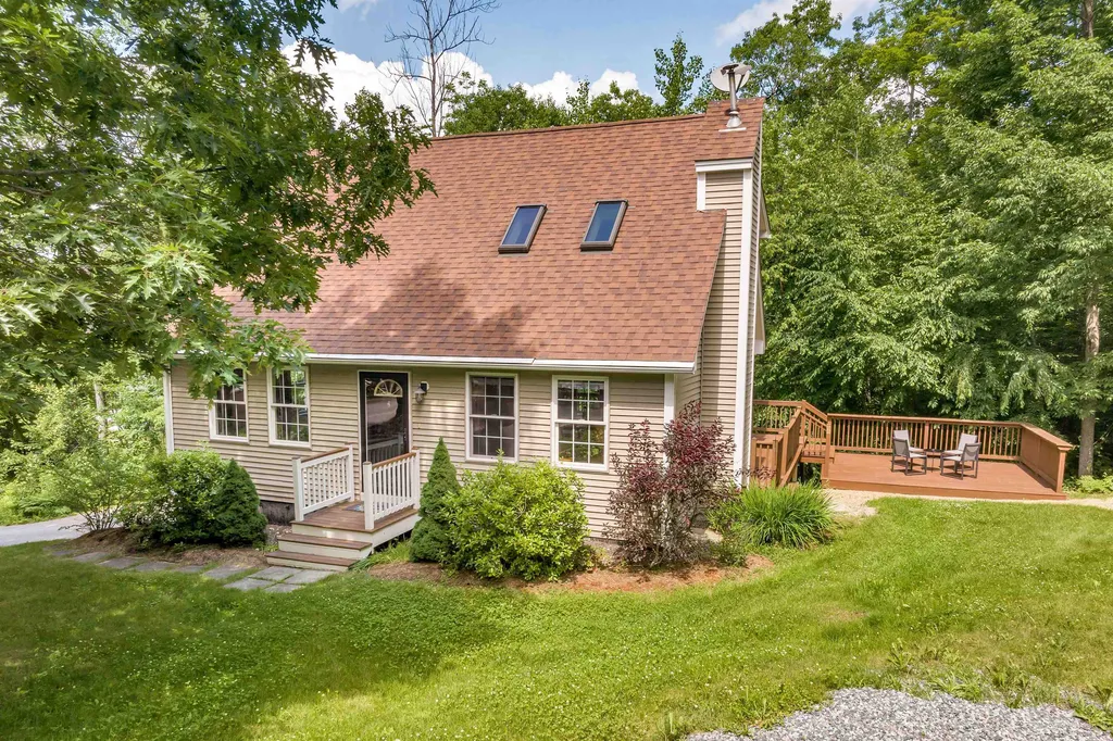 37 Saint Moritz Drive New Durham NH 03855