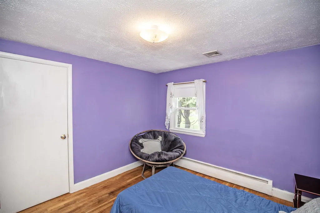 16 Rosewood Avenue Salem NH 03079