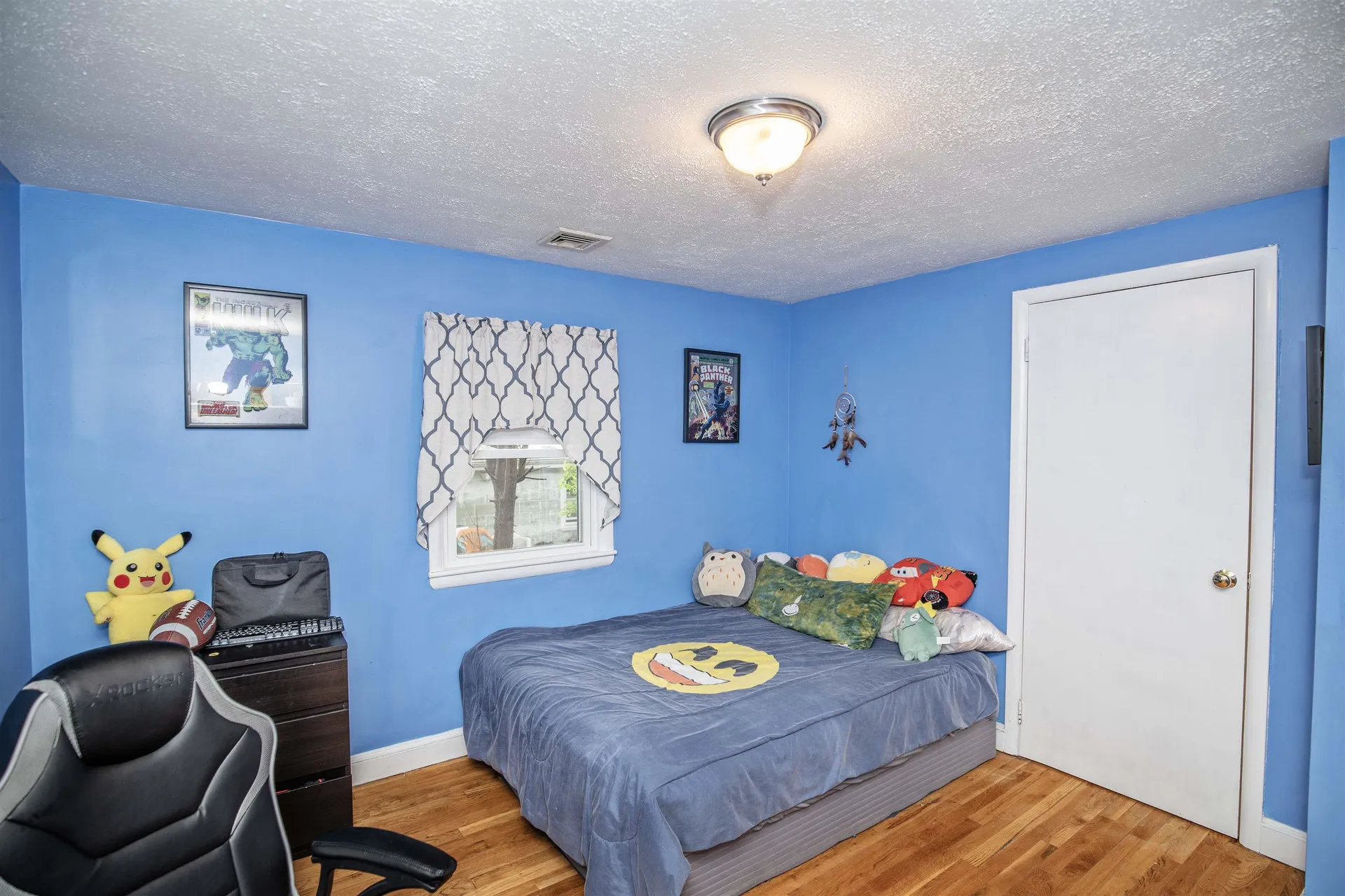 16 Rosewood Avenue Salem NH 03079