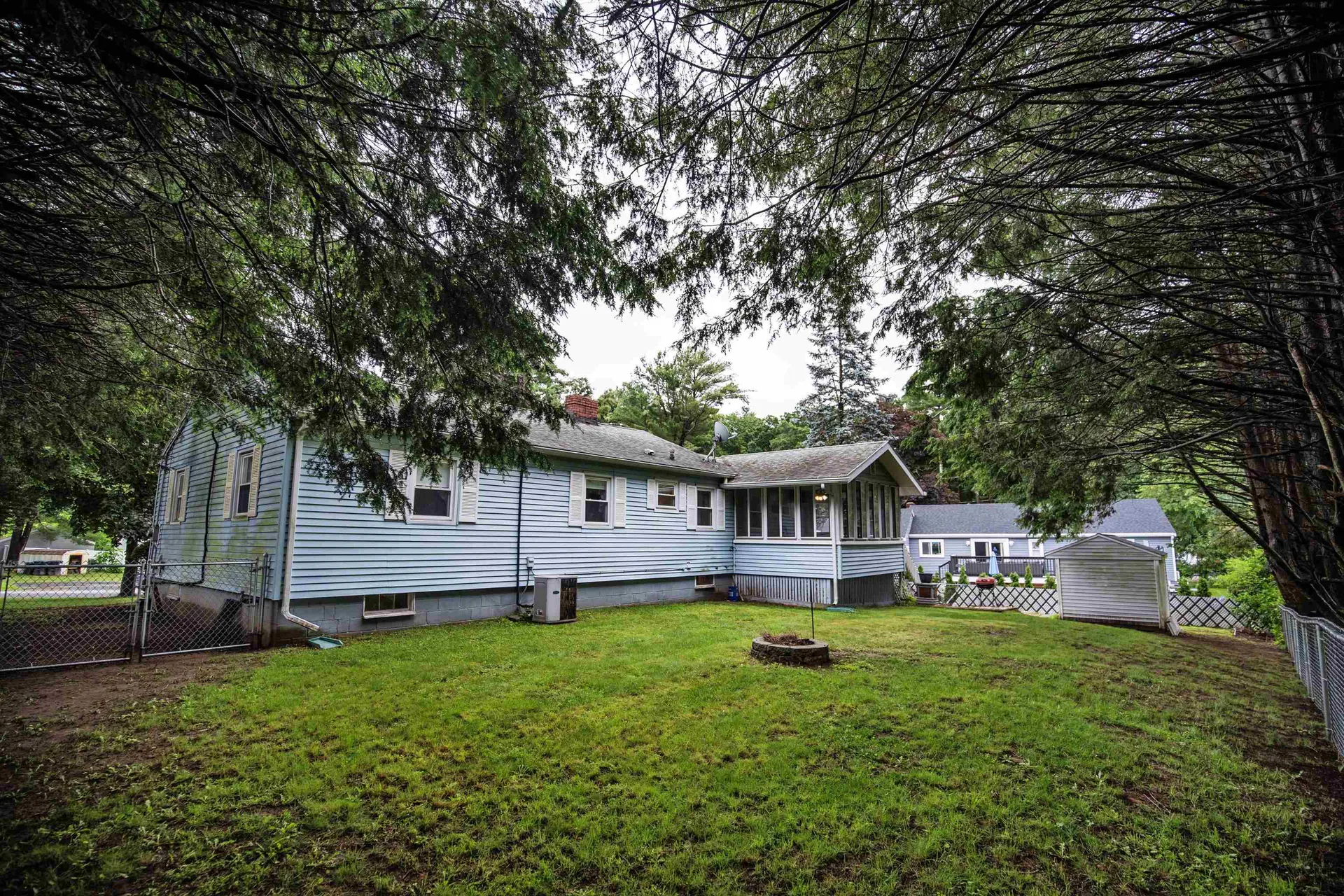 16 Rosewood Avenue Salem NH 03079