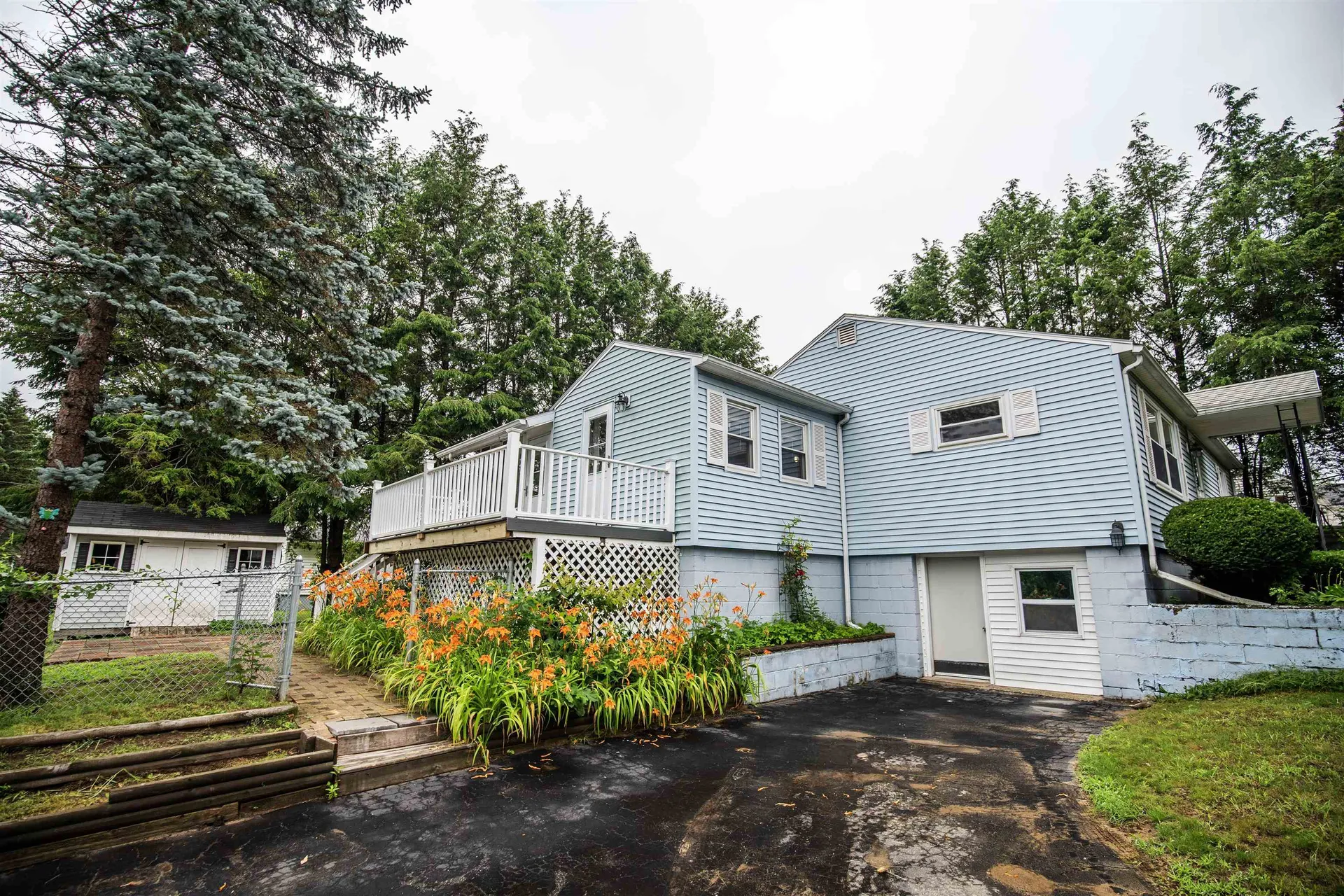 16 Rosewood Avenue Salem NH 03079