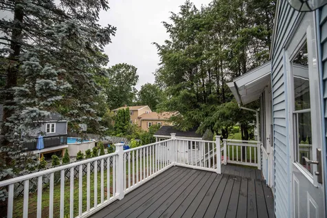 16 Rosewood Avenue Salem NH 03079