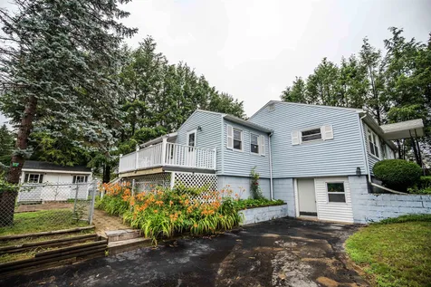 16 Rosewood Avenue Salem NH 03079