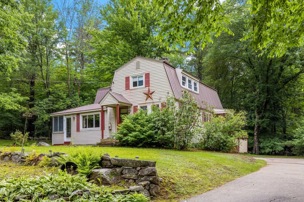 160 Parade Road Meredith NH 03253