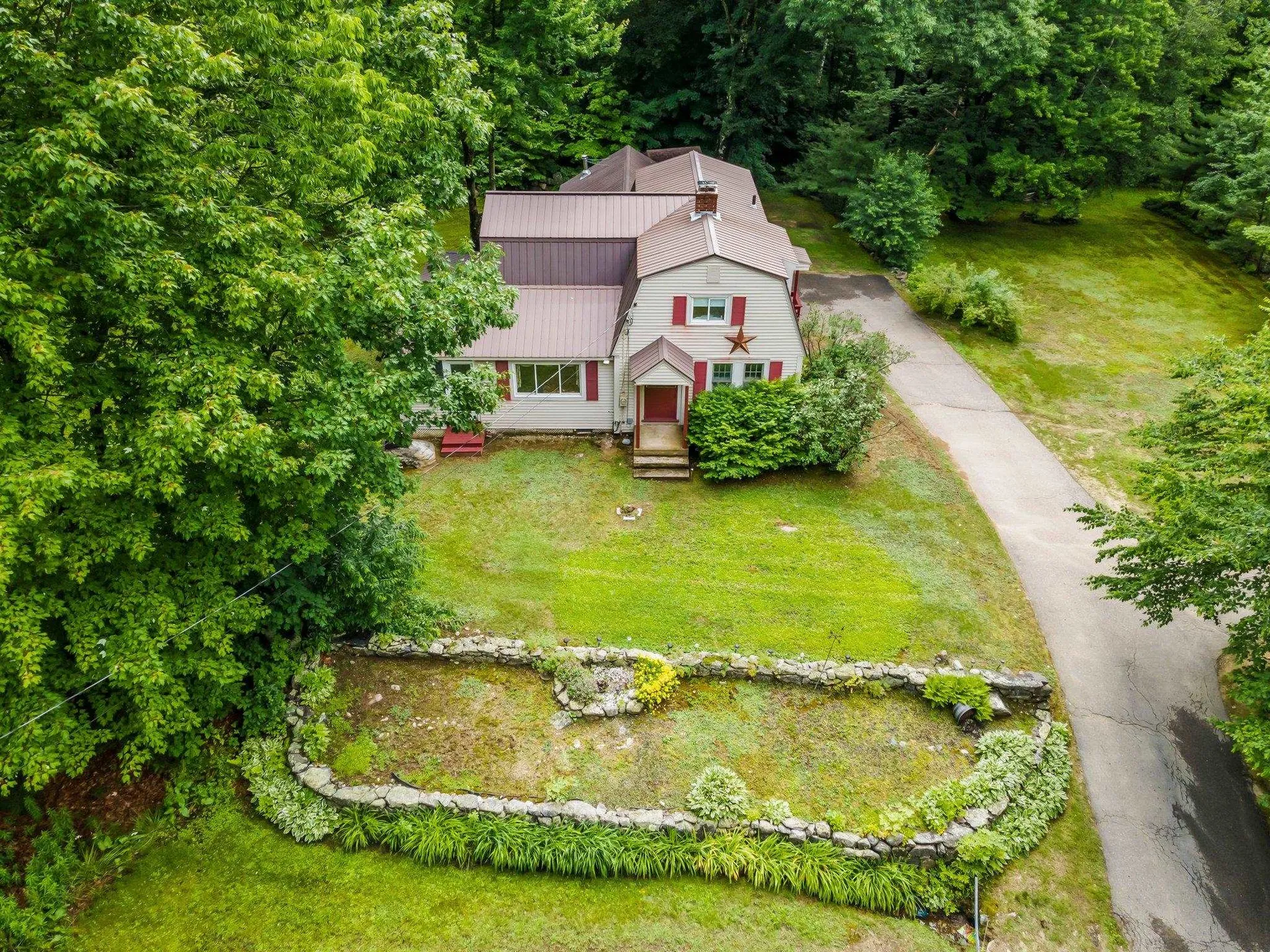 160 Parade Road Meredith NH 03253
