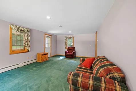 160 Parade Road Meredith NH 03253