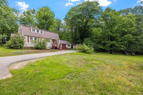 160 Parade Road Meredith NH 03253