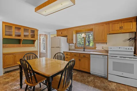 160 Parade Road Meredith NH 03253