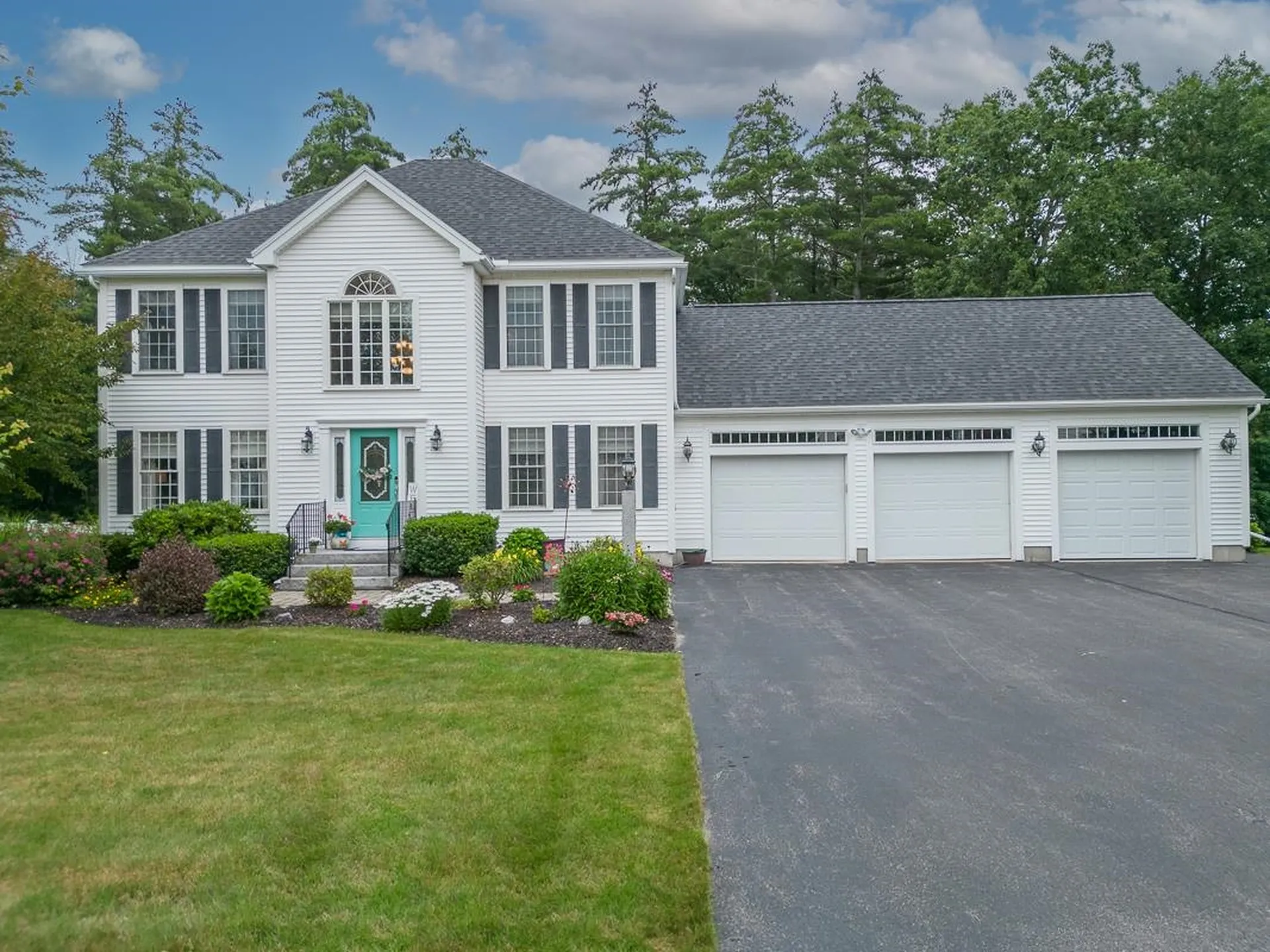 5 Crystal Drive Nashua NH 03063