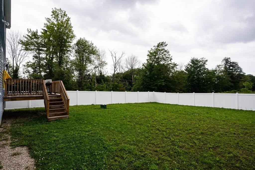 6 Ida Circle Rochester NH 03868