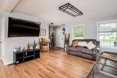 6 Ida Circle Rochester NH 03868