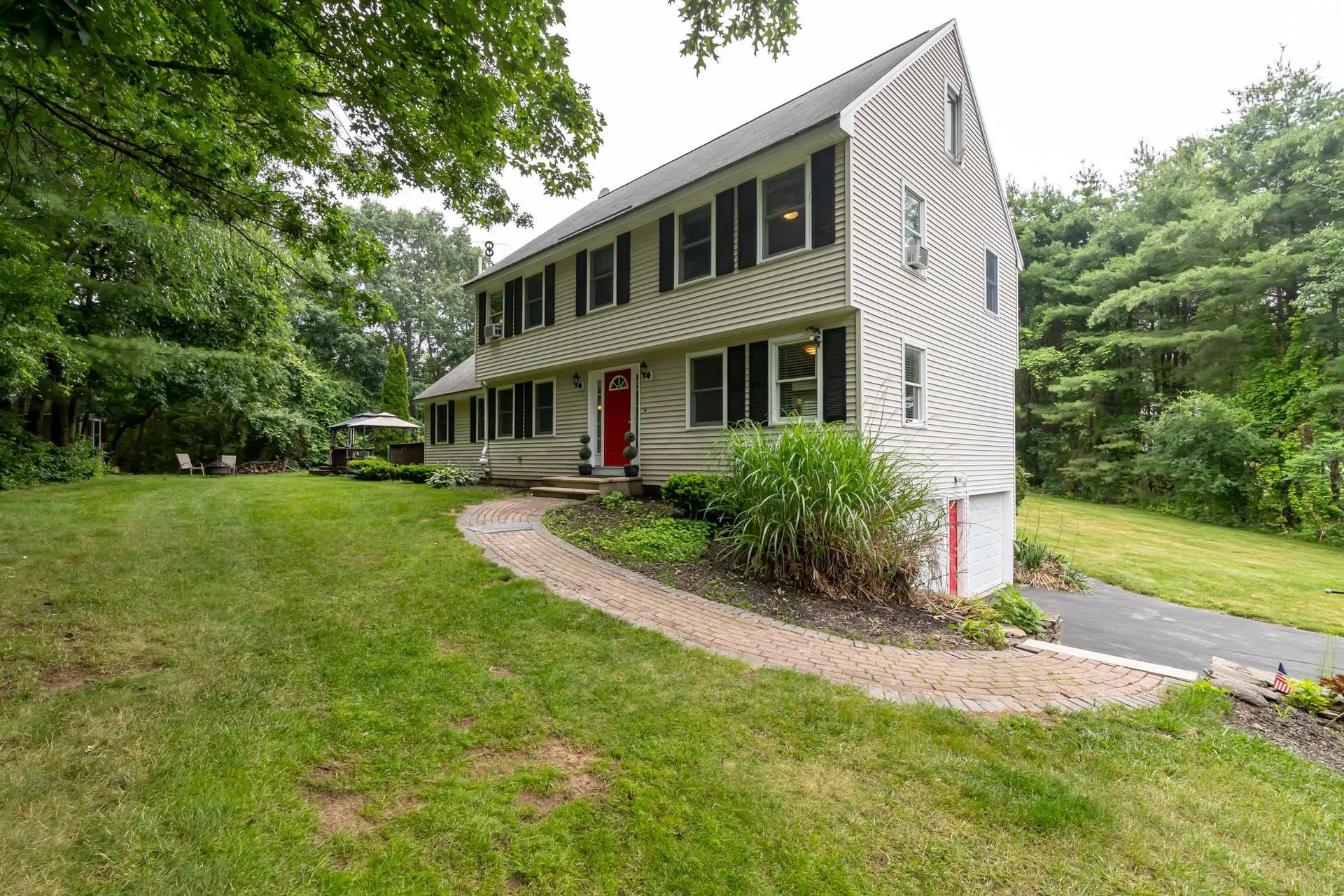 138 Londonderry Road Windham NH 03087