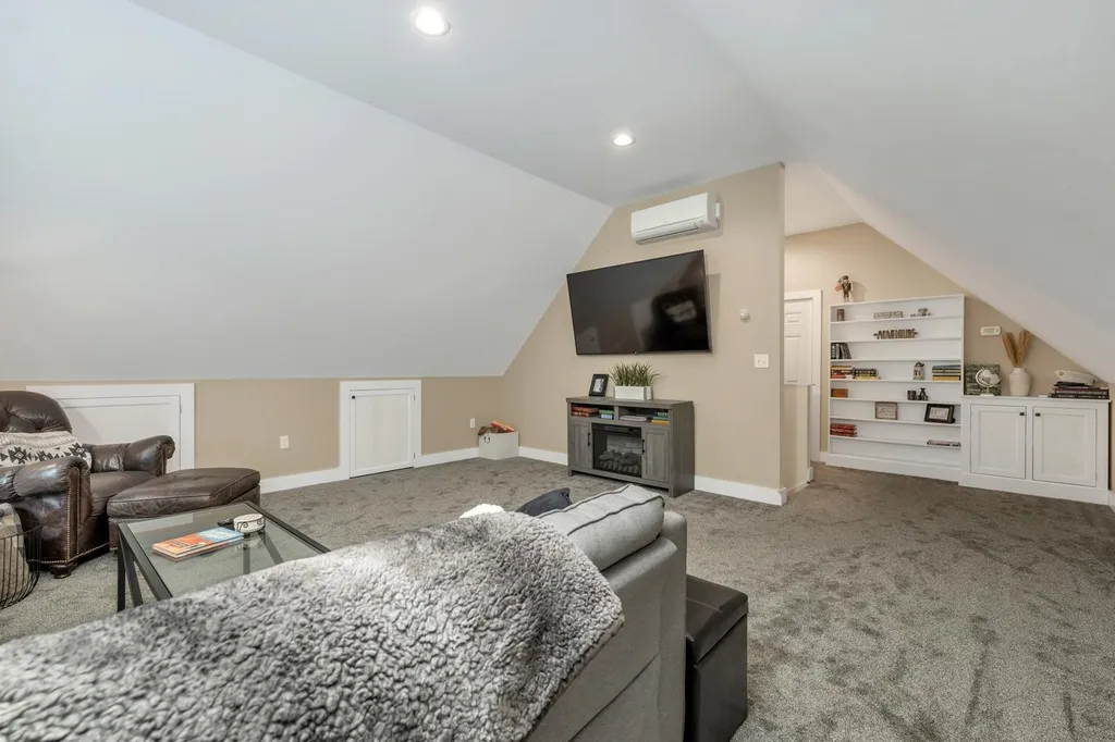 1139 Center Street Wolfeboro NH 03894