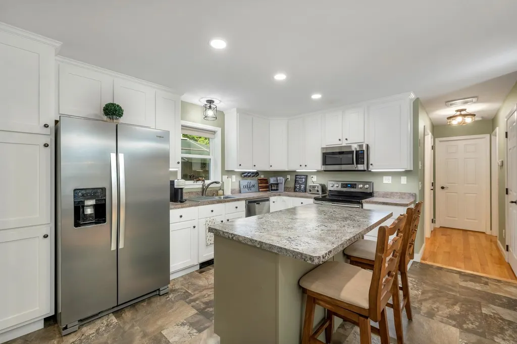 1139 Center Street Wolfeboro NH 03894