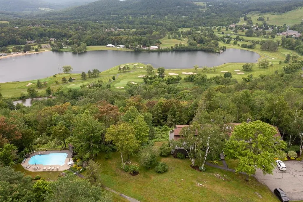 485 Alden Partridge Road Hartford VT 05059