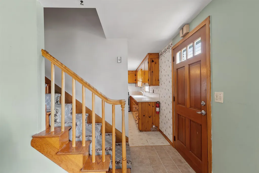 11 Trinity Drive Nashua NH 03063