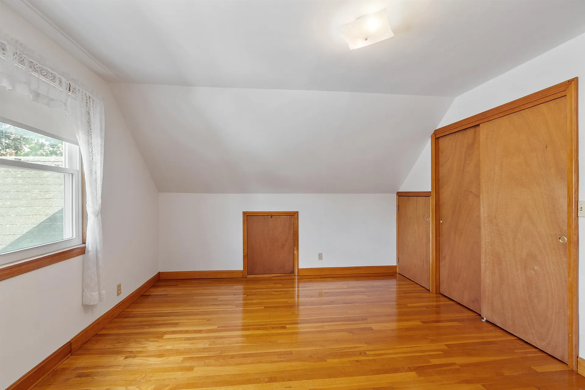 11 Trinity Drive Nashua NH 03063