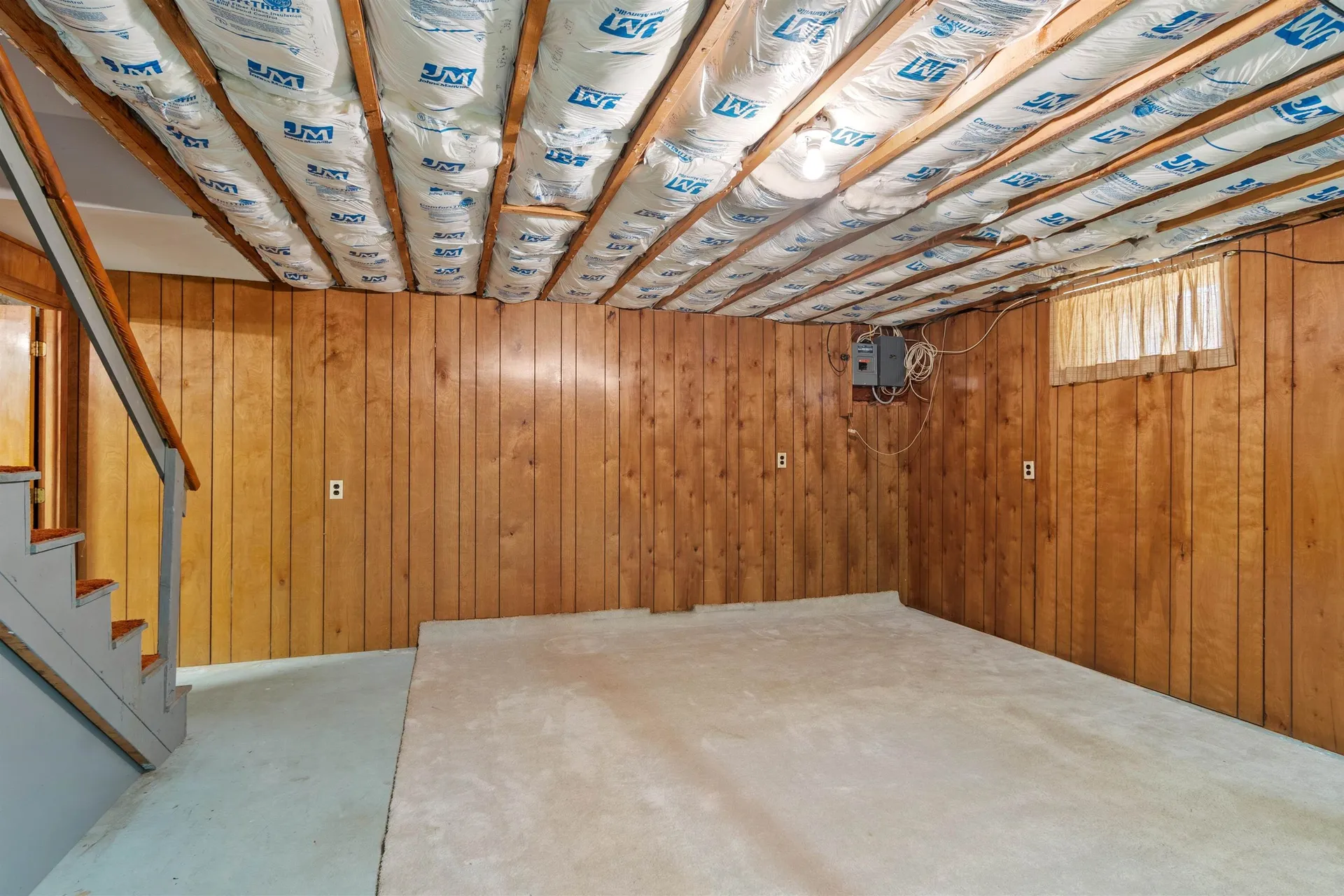 11 Trinity Drive Nashua NH 03063