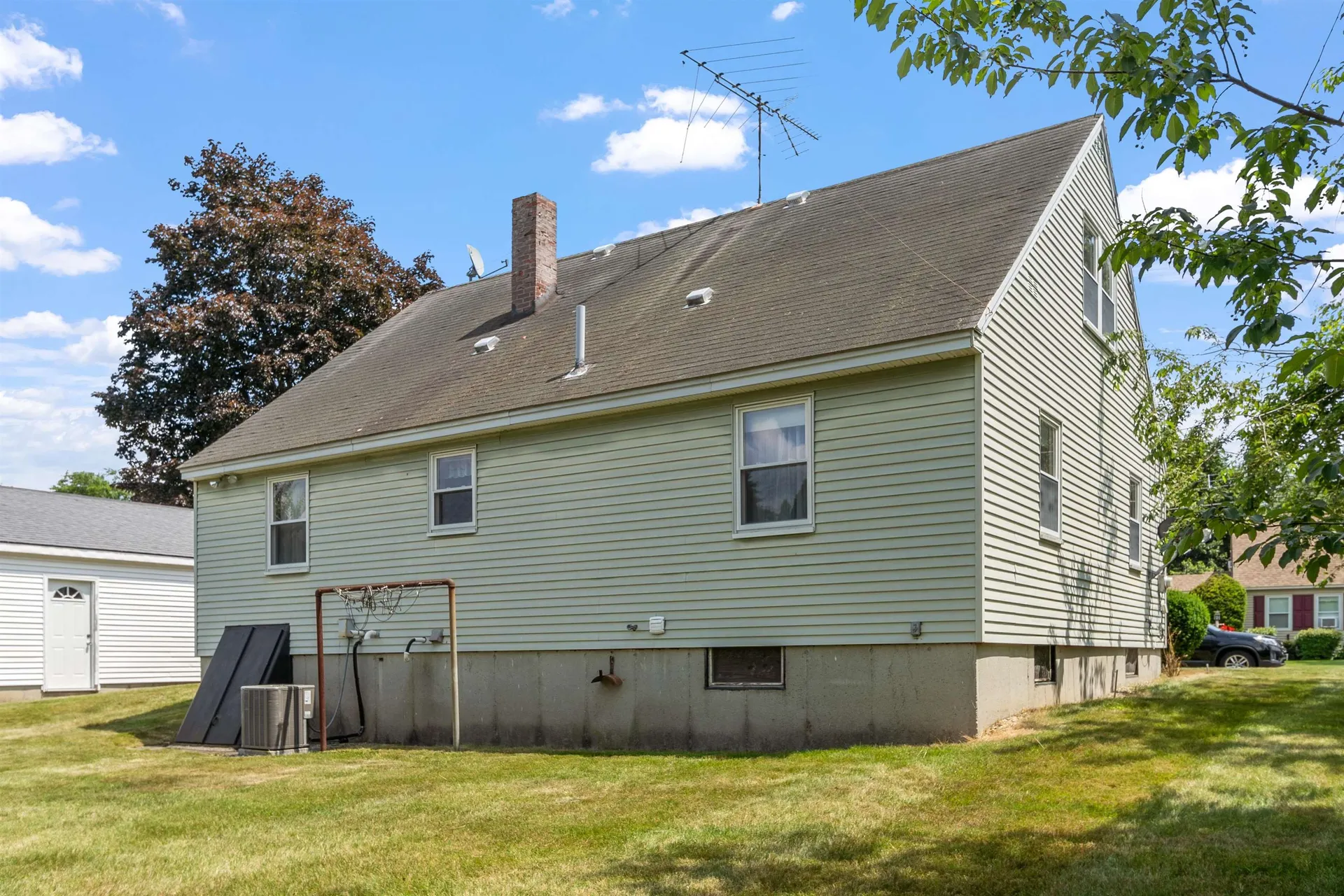 11 Trinity Drive Nashua NH 03063