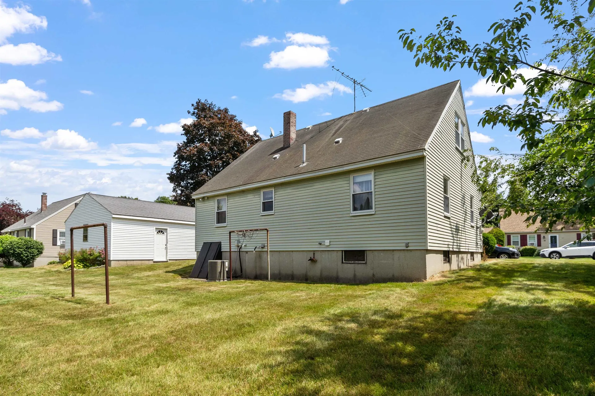 11 Trinity Drive Nashua NH 03063