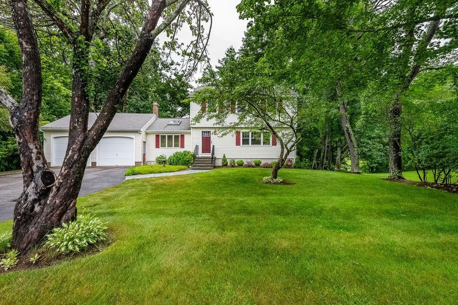 19 Toftree Lane Dover NH 03820