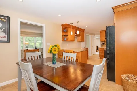 19 Toftree Lane Dover NH 03820
