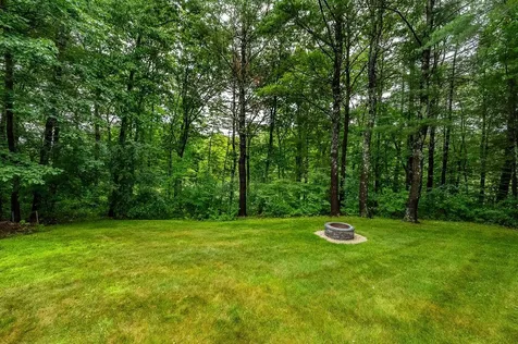 19 Toftree Lane Dover NH 03820