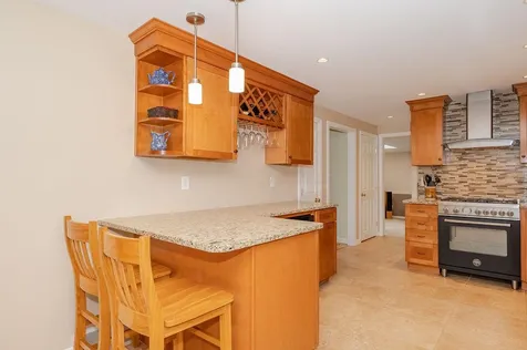 19 Toftree Lane Dover NH 03820