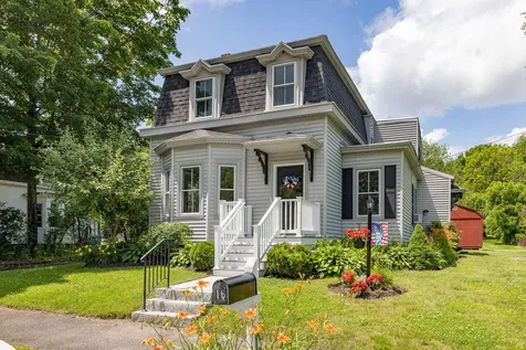 16 Samuel Hanson Avenue Dover NH 03820