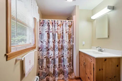 130 Kona Farm Road Moultonborough NH 03254