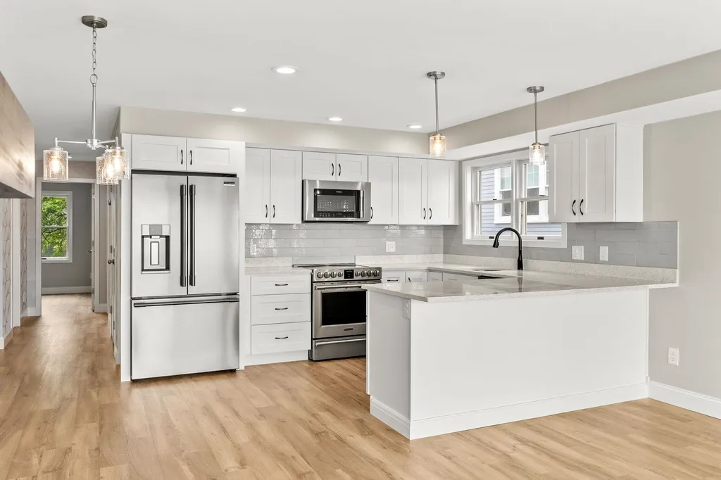 1044 Ocean Boulevard Hampton NH 03842