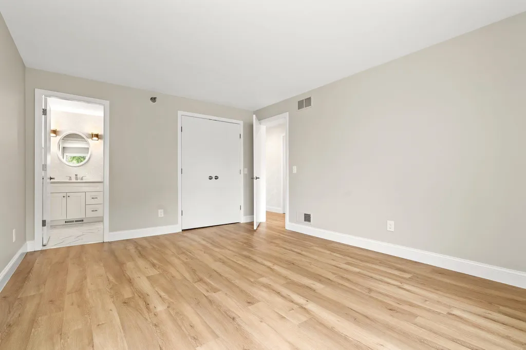 1044 Ocean Boulevard Hampton NH 03842