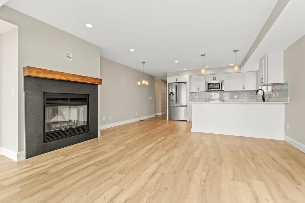1044 Ocean Boulevard Hampton NH 03842