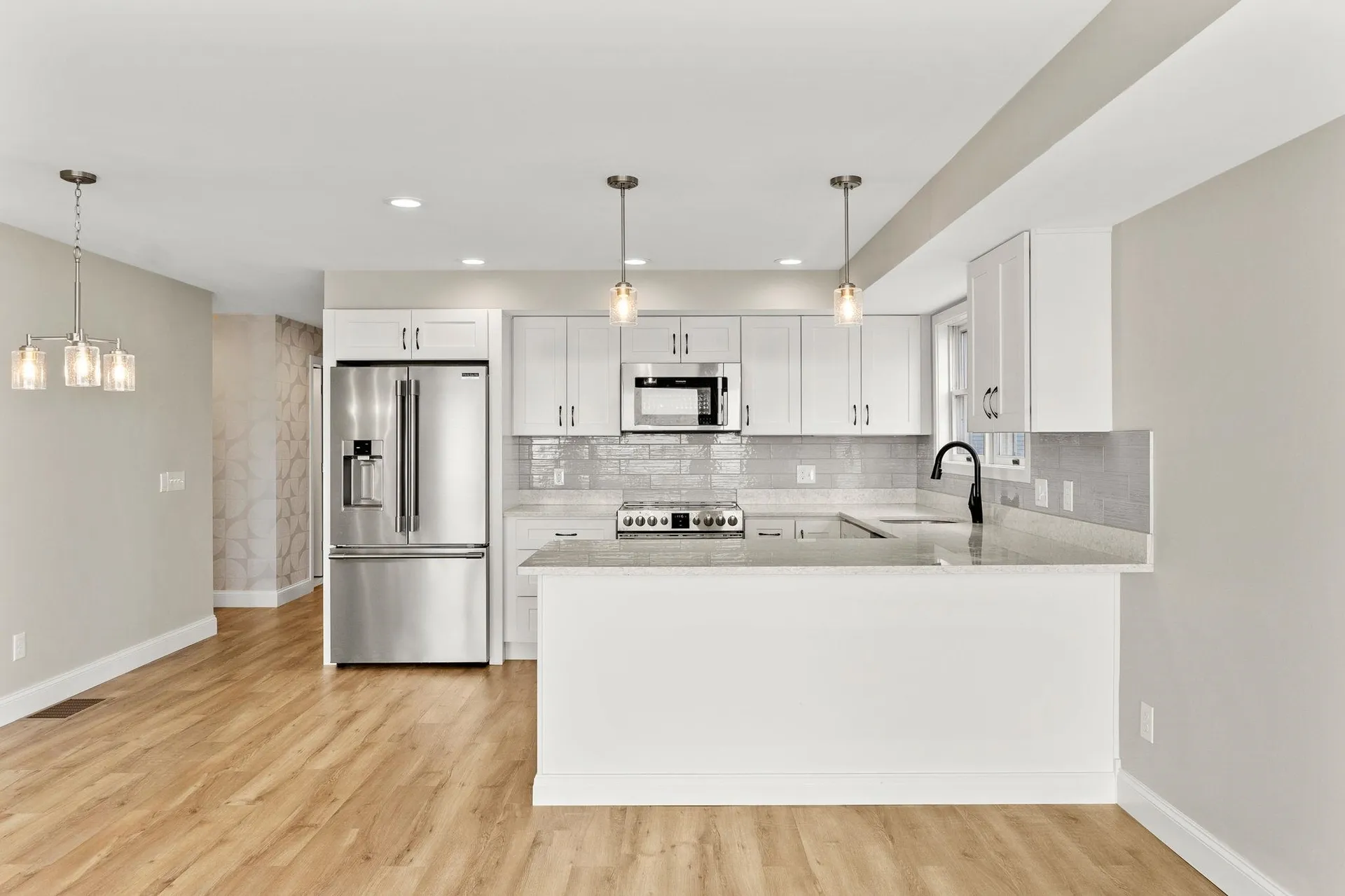1044 Ocean Boulevard Hampton NH 03842