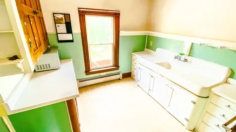32 Wesley Drive St. Johnsbury VT 05819