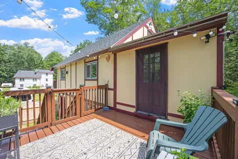 9 Firefly Lane Hillsborough NH 03244