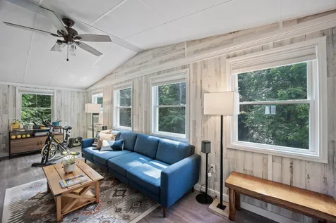 9 Firefly Lane Hillsborough NH 03244