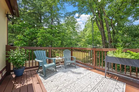 9 Firefly Lane Hillsborough NH 03244
